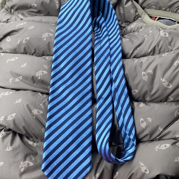 NEW VILLA PONTI 100% SETA SILK TIE WITH OUT TAGS - Picture 7 of 7